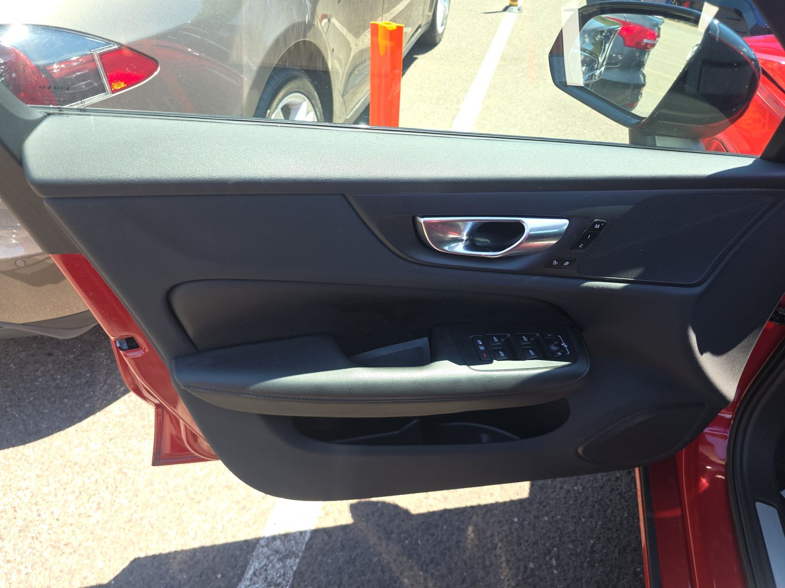 2023 Volvo S60 Recharge T8 Plus FWD