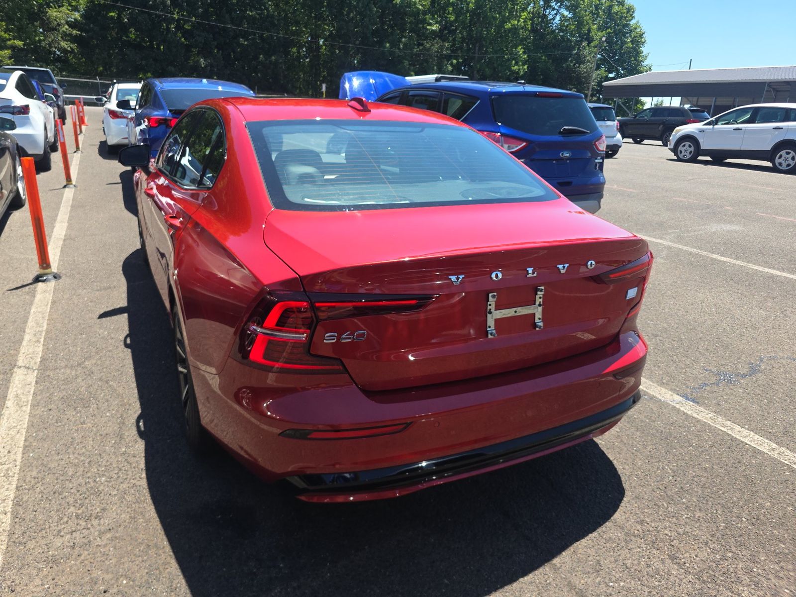 2023 Volvo S60 Recharge T8 Plus FWD