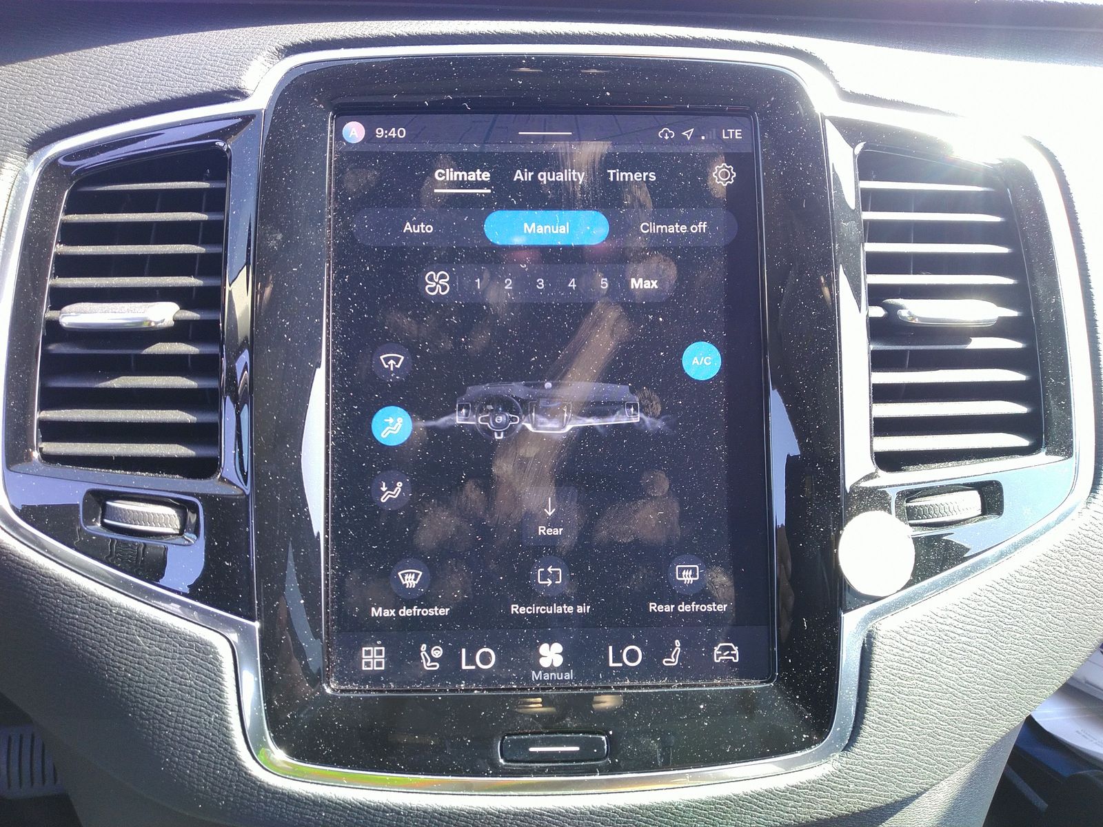 2023 Volvo XC90 B6 Plus AWD
