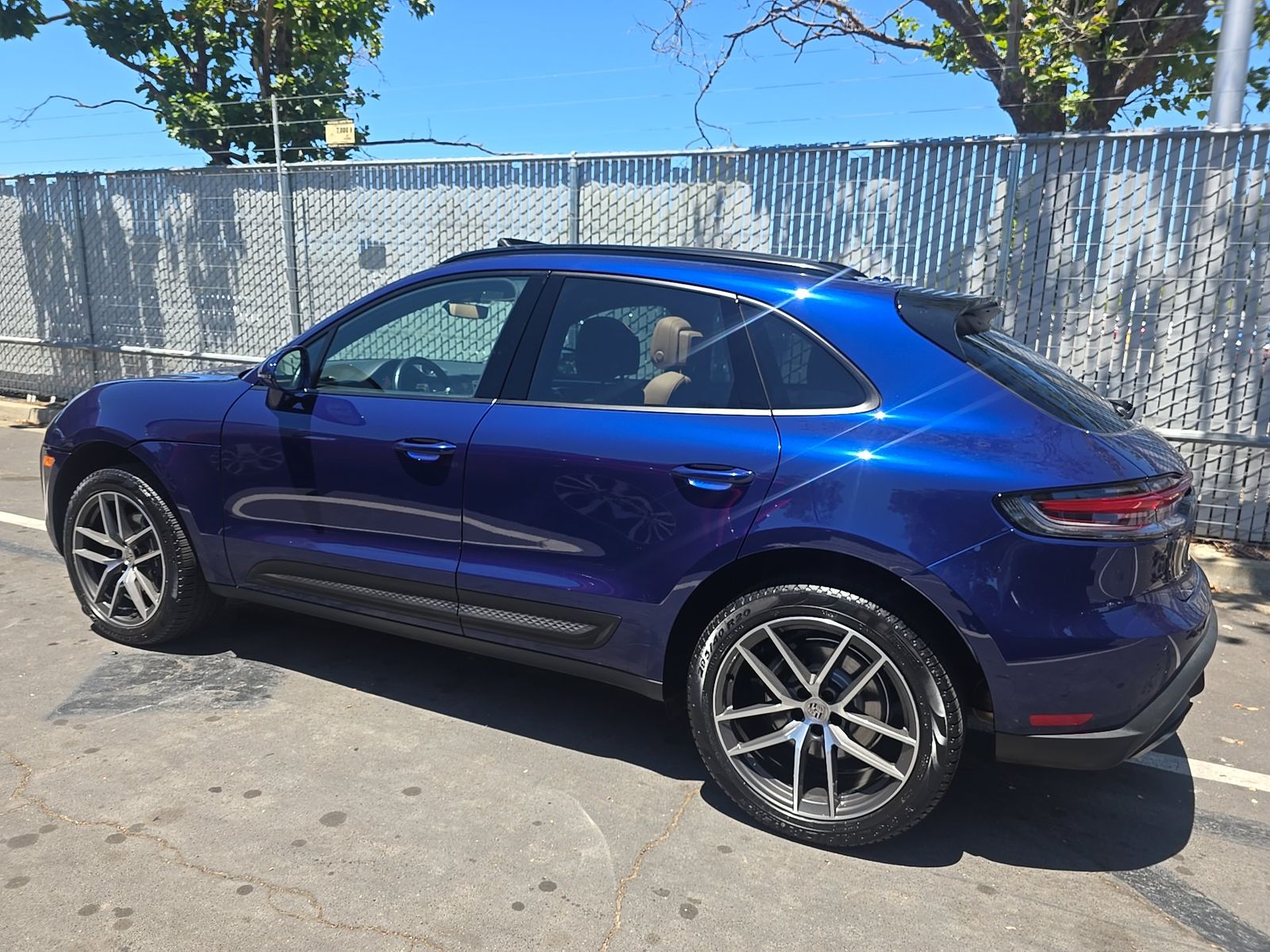 2024 Porsche Macan Base AWD