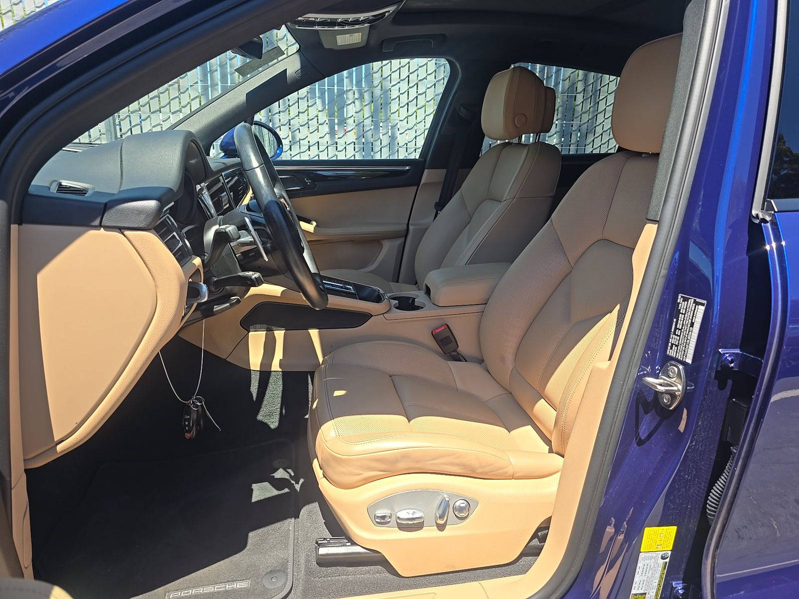 2024 Porsche Macan Base AWD