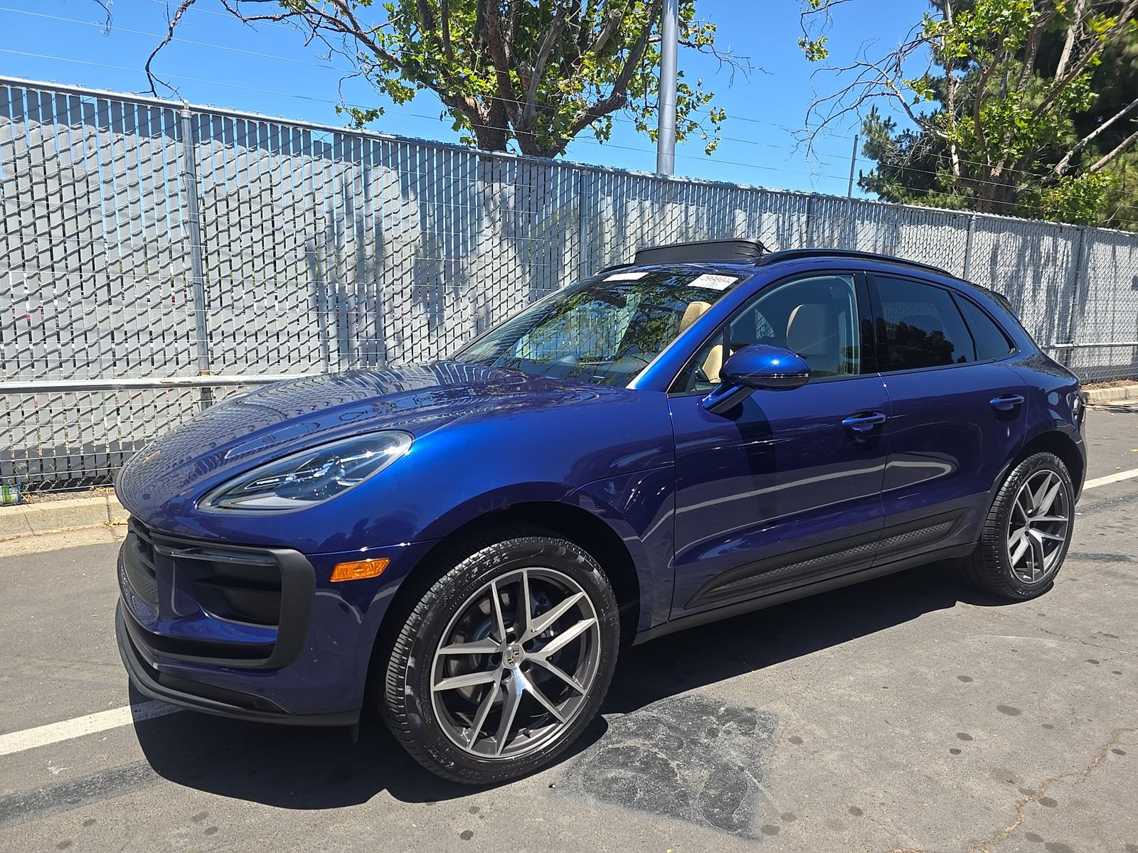 2024 Porsche Macan Base AWD