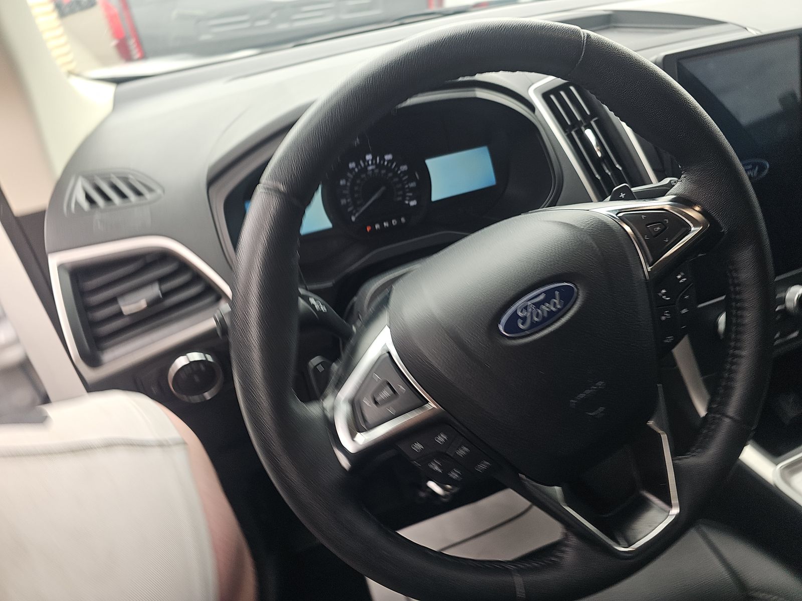 2024 Ford Edge SEL AWD
