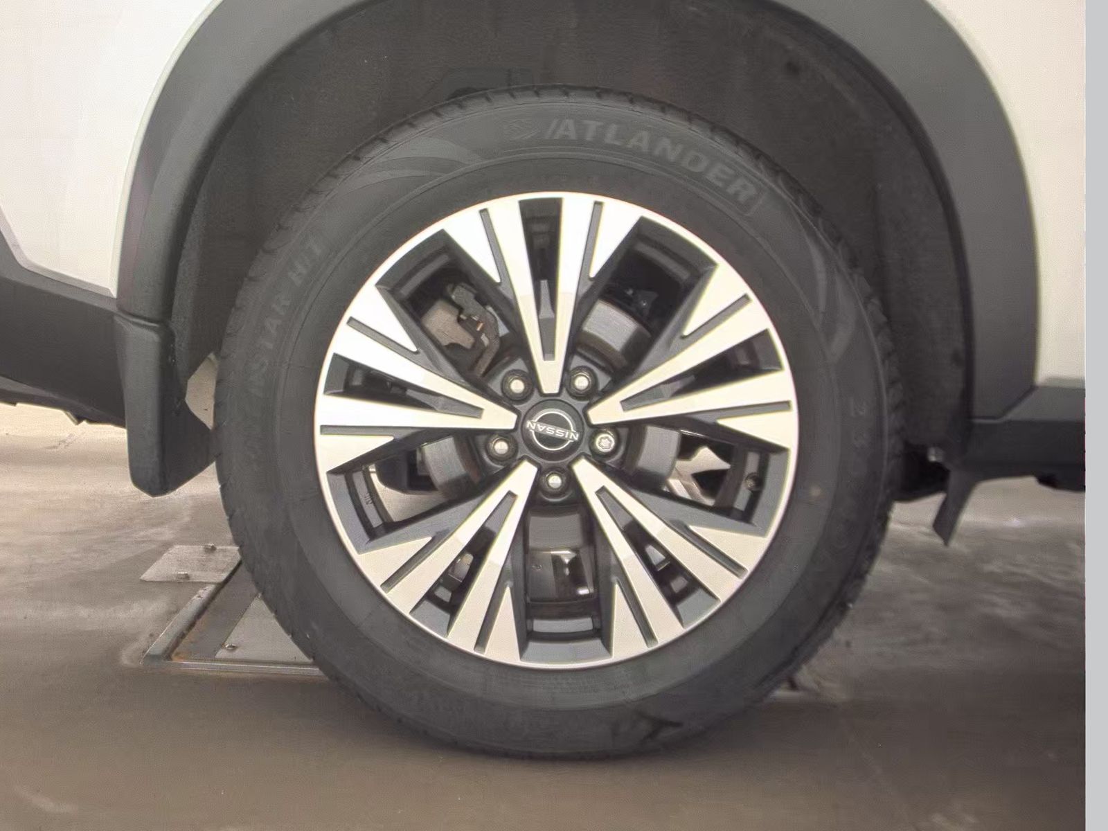 2023 Nissan Rogue SV AWD