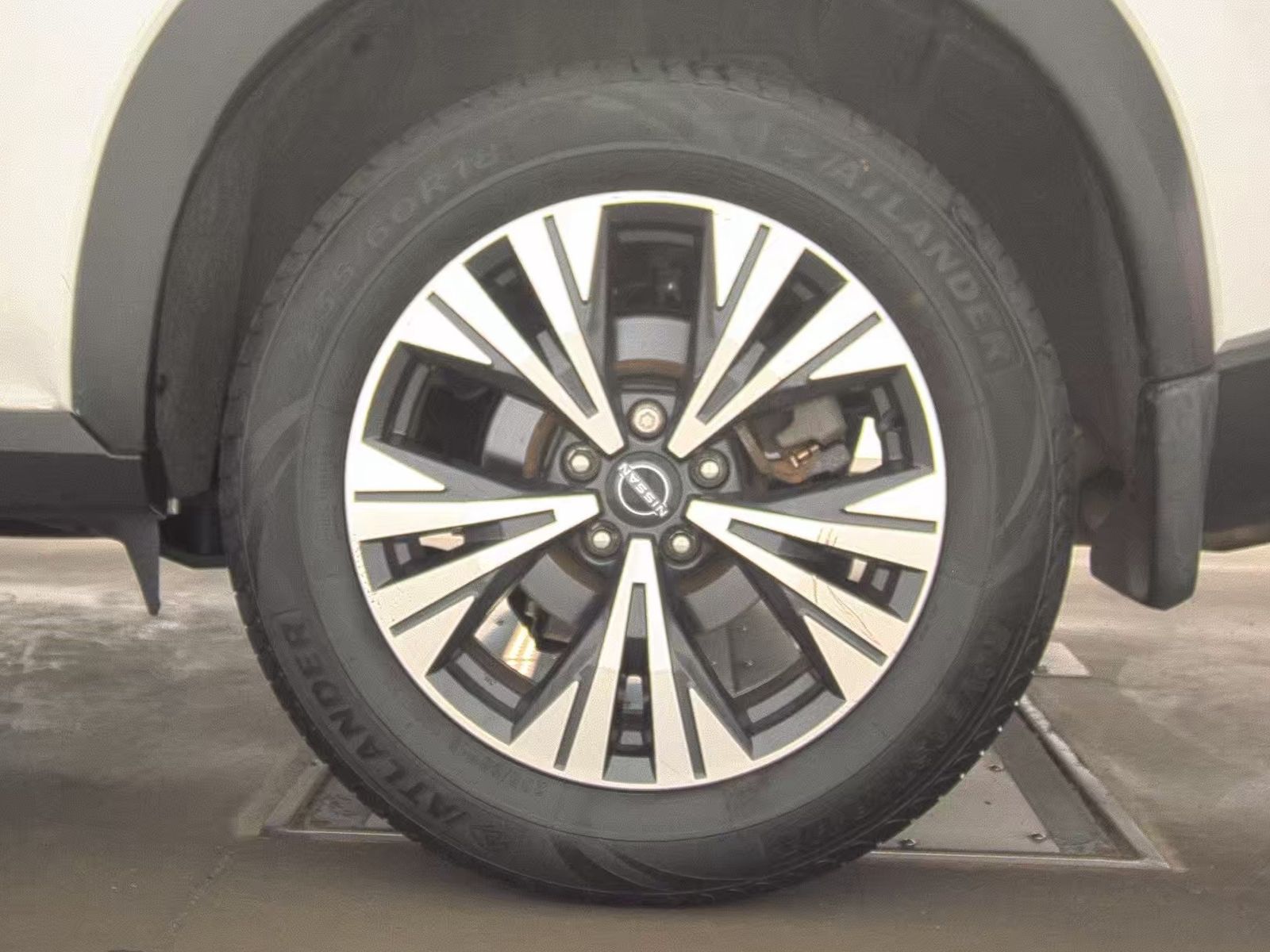 2023 Nissan Rogue SV AWD