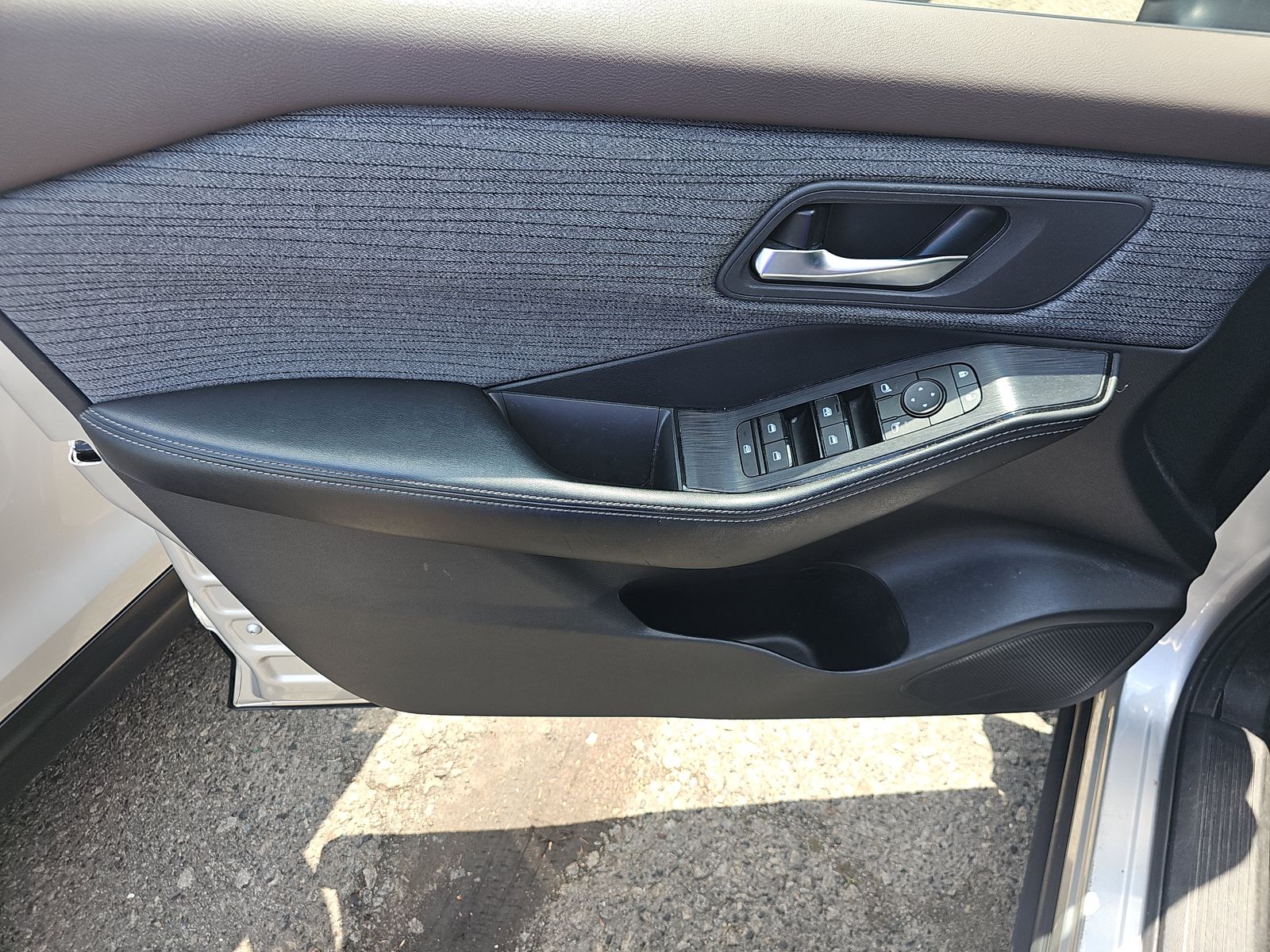 2023 Nissan Rogue SV AWD