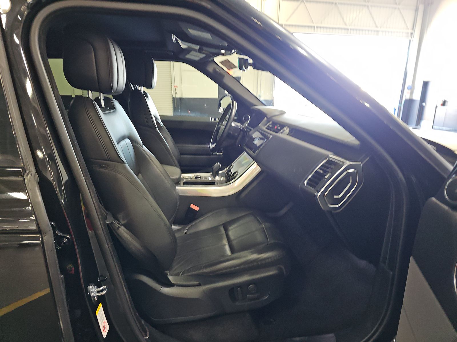 2020 Land Rover Range Rover Sport SE AWD