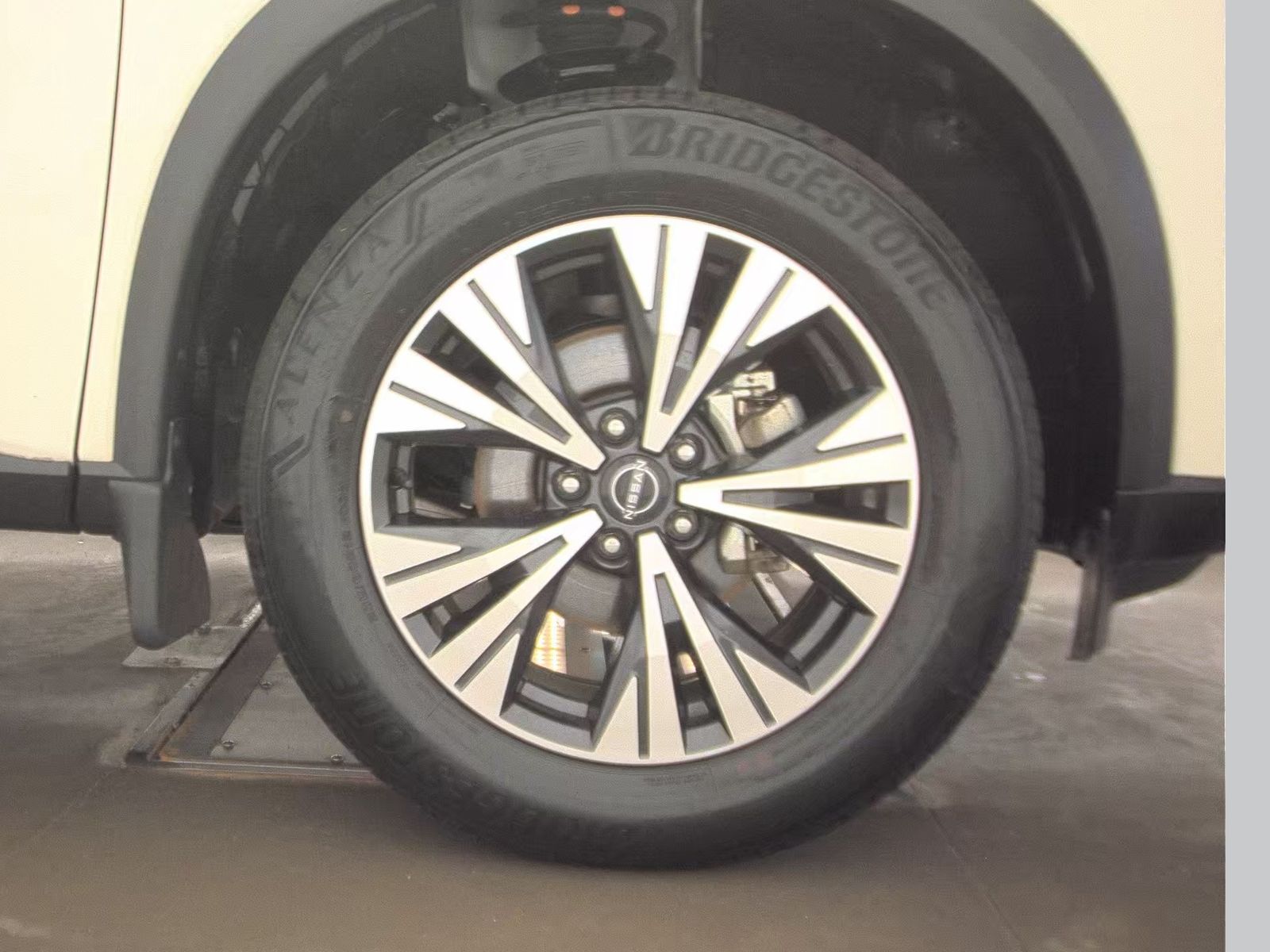 2023 Nissan Rogue SV AWD