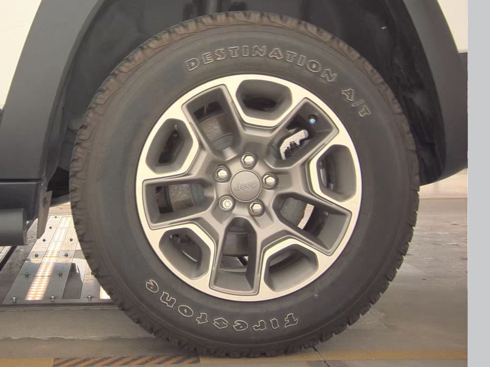 2023 Jeep Cherokee Trailhawk AWD