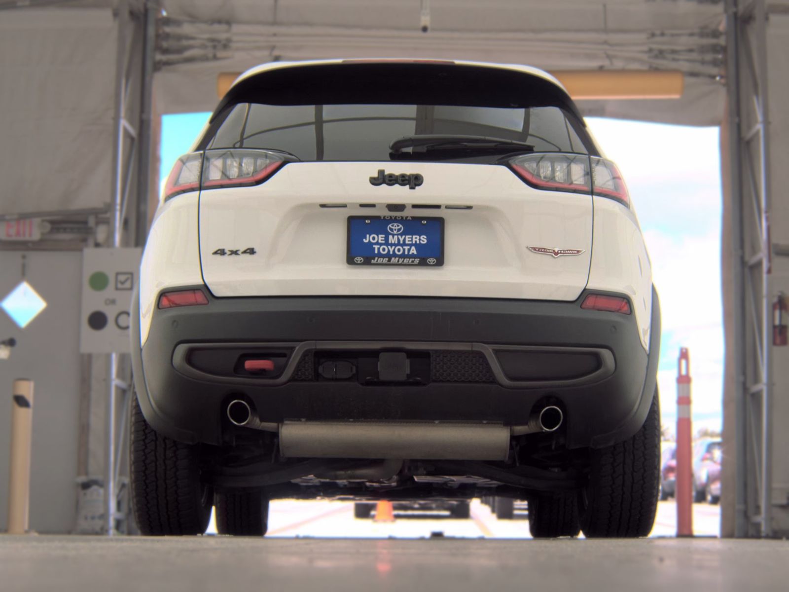 2023 Jeep Cherokee Trailhawk AWD