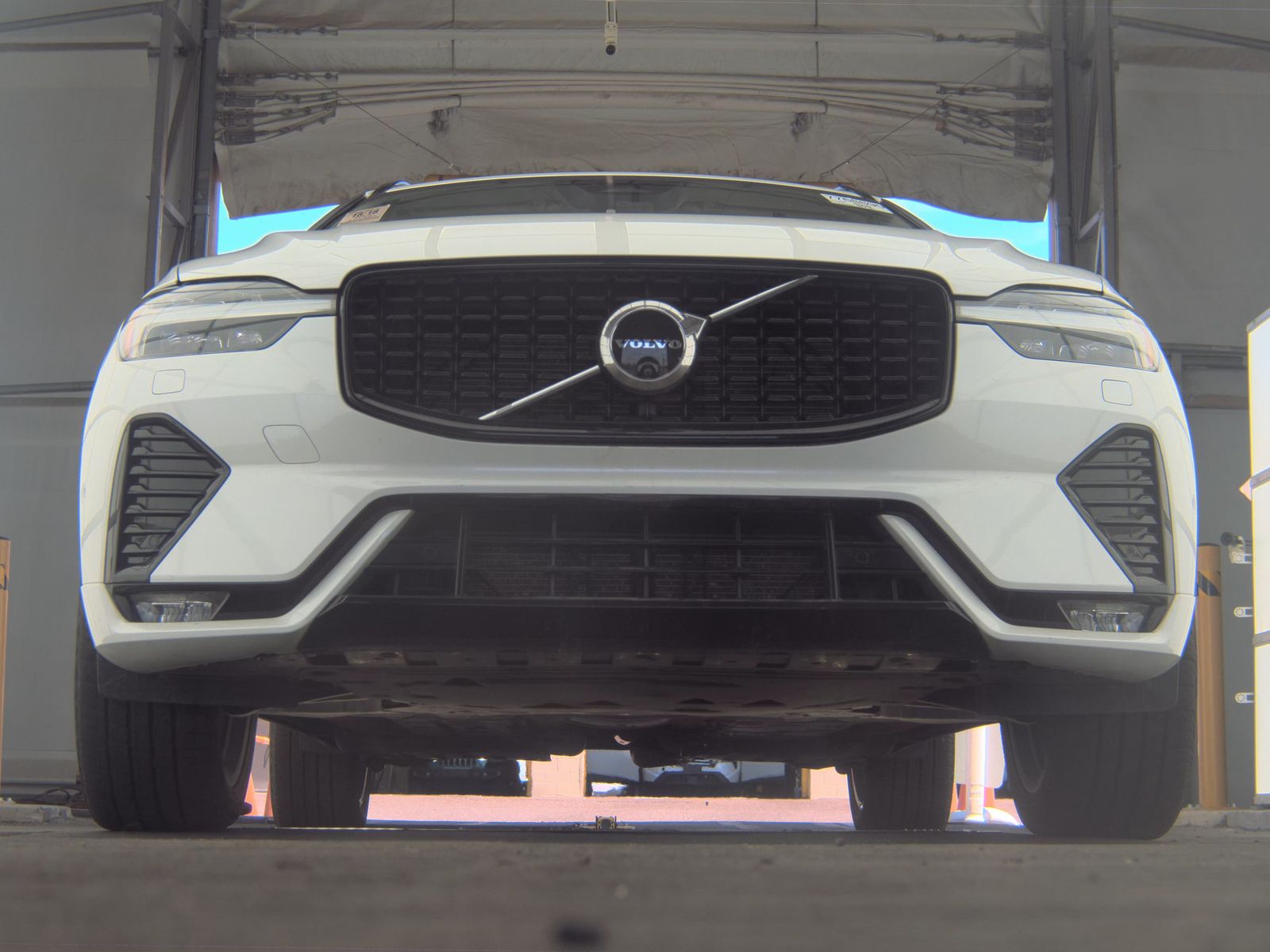 2025 Volvo XC60 B5 Plus AWD