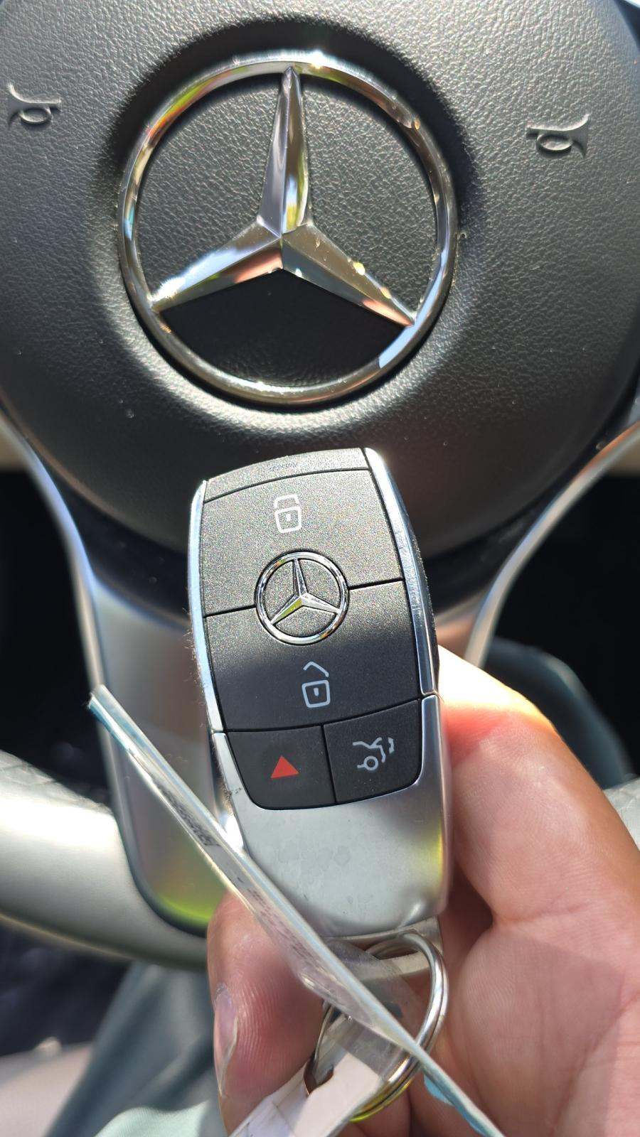 2022 Mercedes-Benz A-Class A 220 FWD