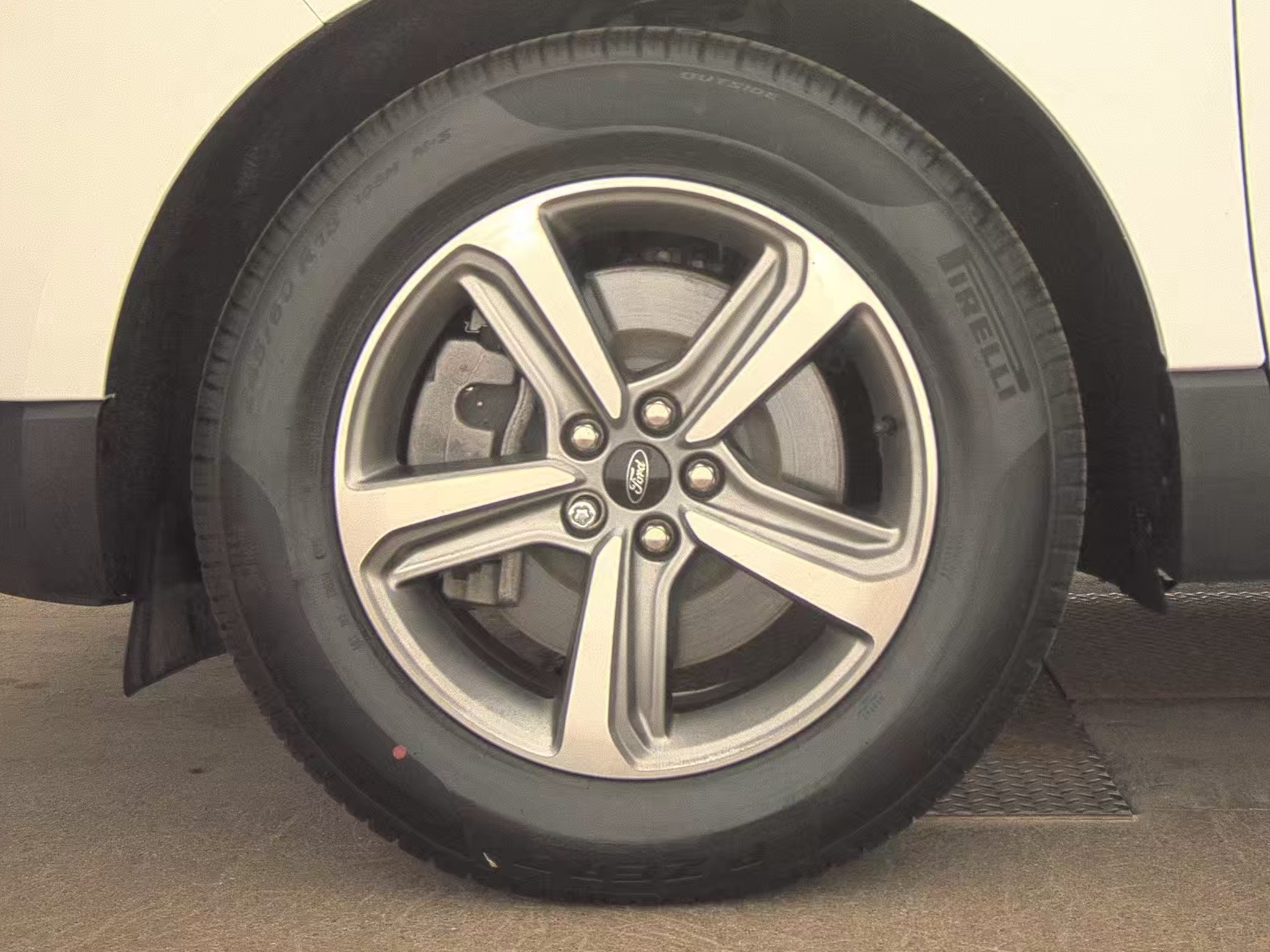 2024 Ford Edge SEL AWD