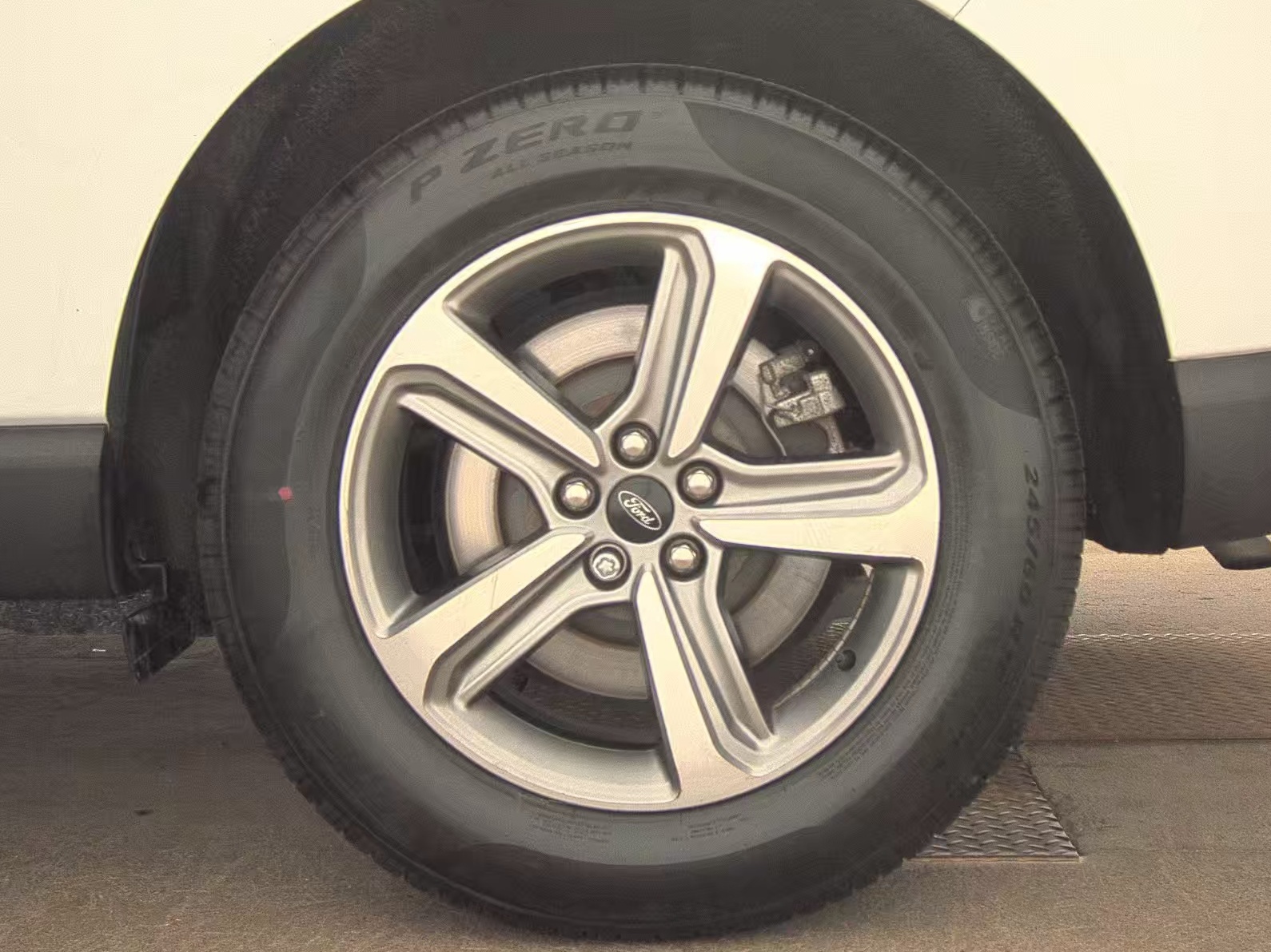 2024 Ford Edge SEL AWD