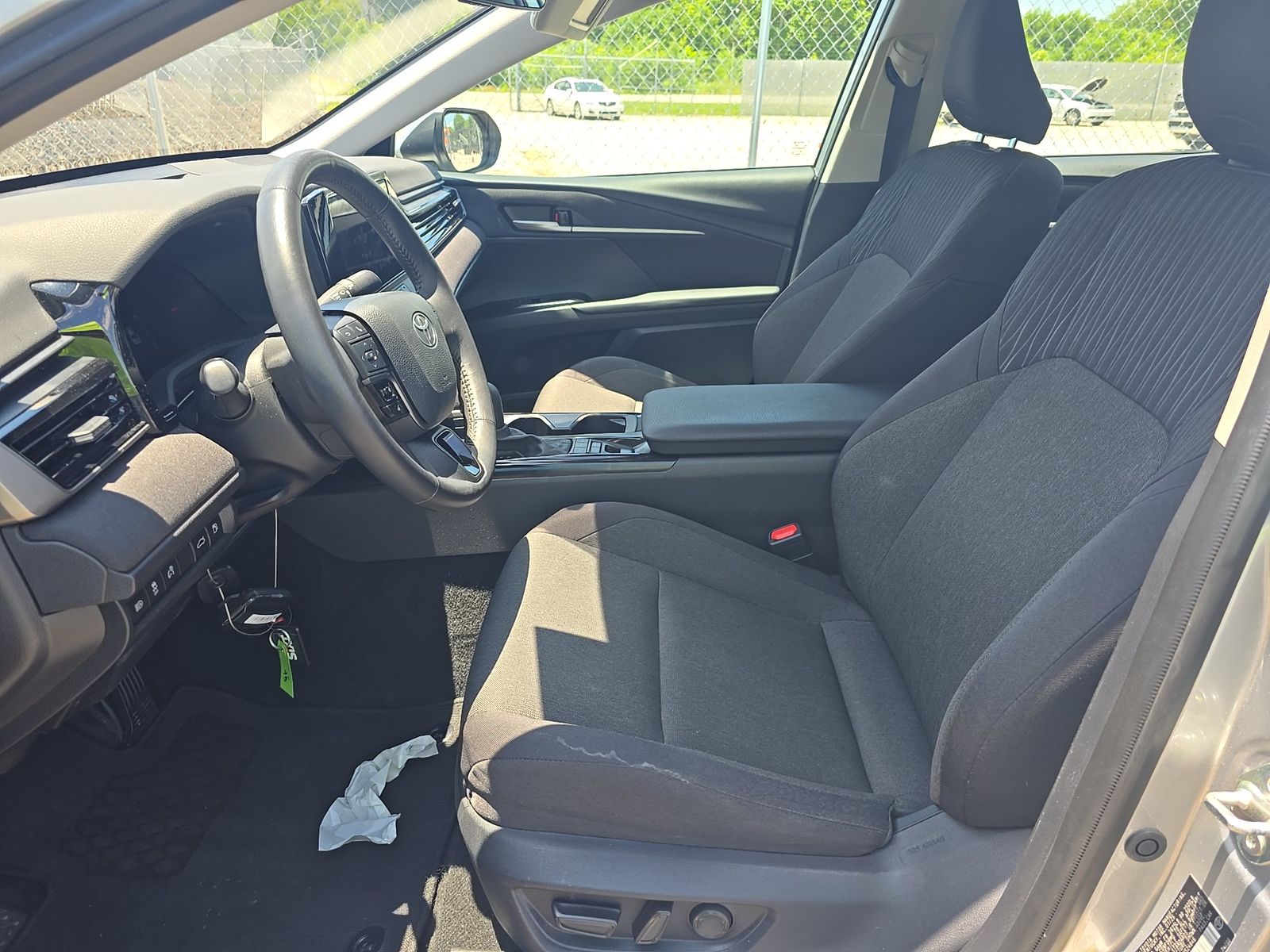 2025 Toyota Camry LE AWD