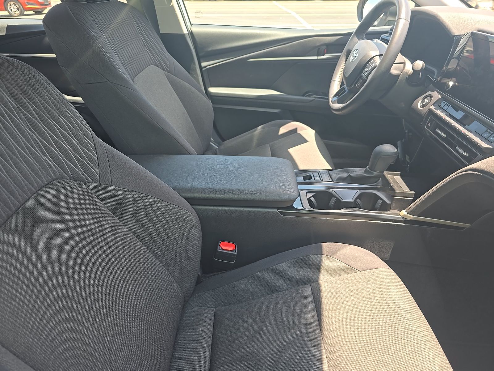 2025 Toyota Camry LE AWD