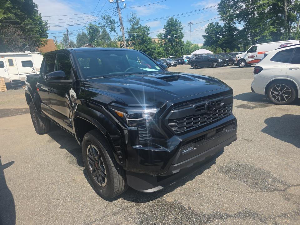 2026 Toyota Tacoma TRD Sport AWD