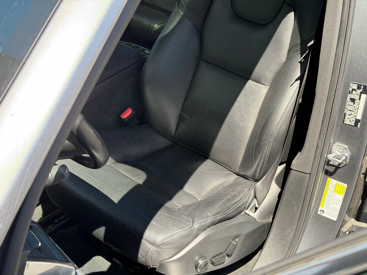 2018 Volvo XC90 T6 Momentum AWD