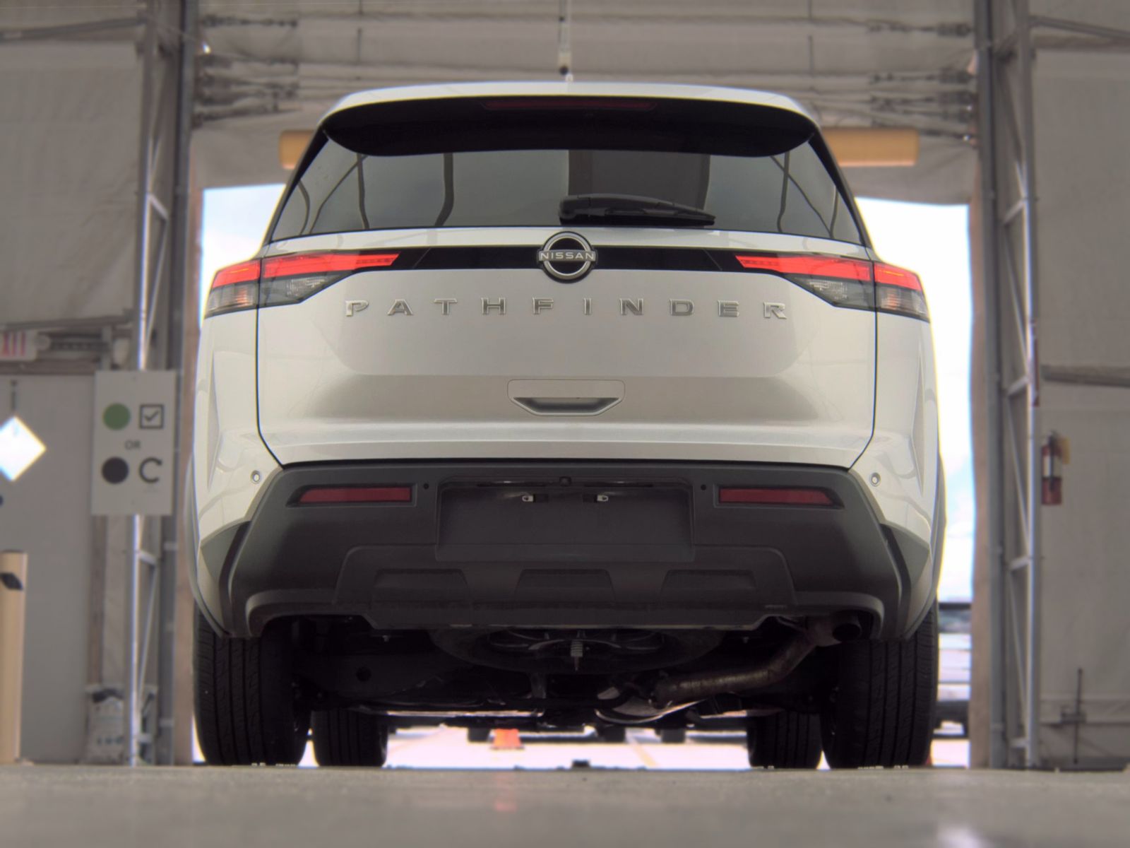 2025 Nissan Pathfinder SV FWD
