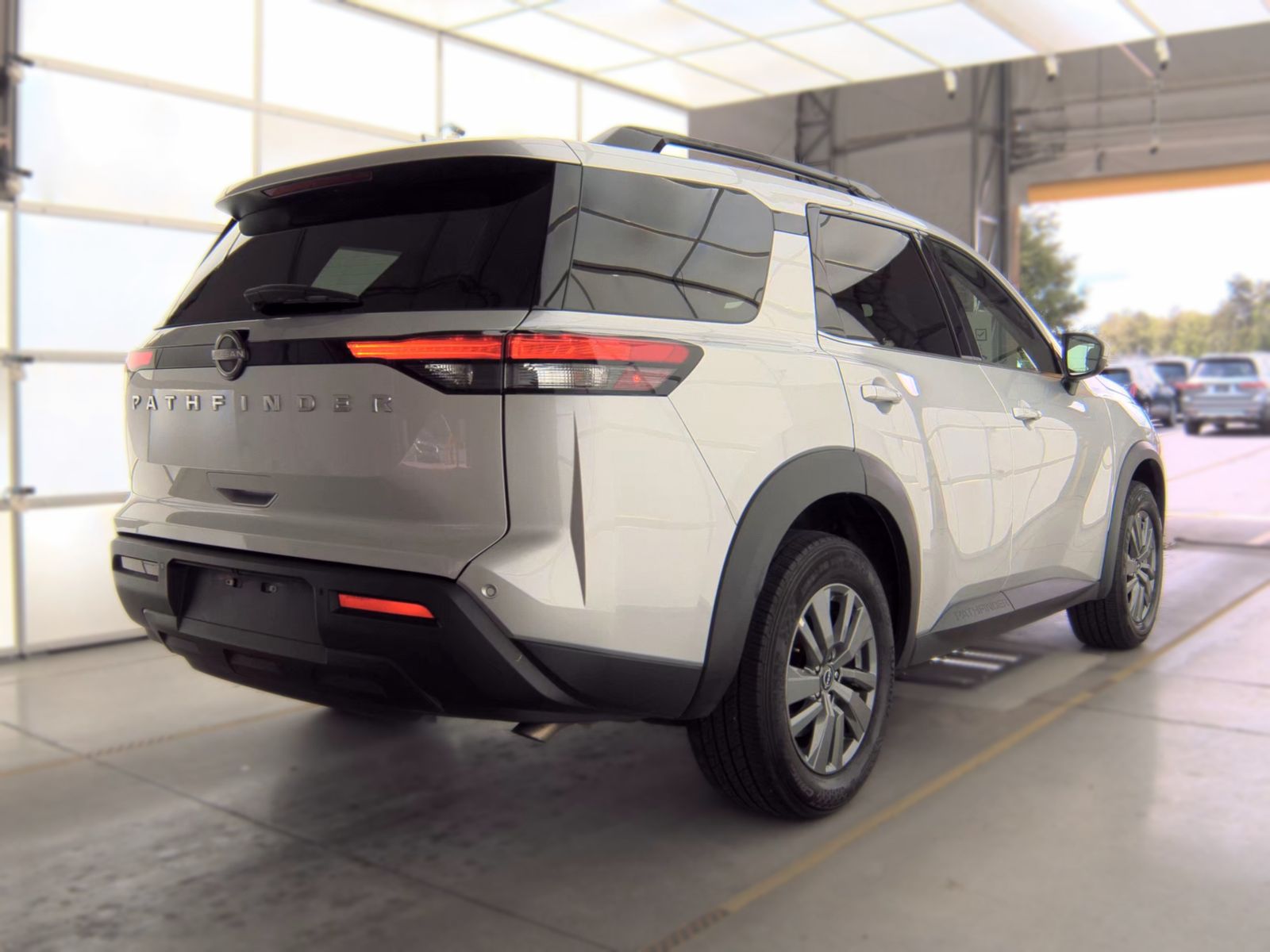 2025 Nissan Pathfinder SV FWD