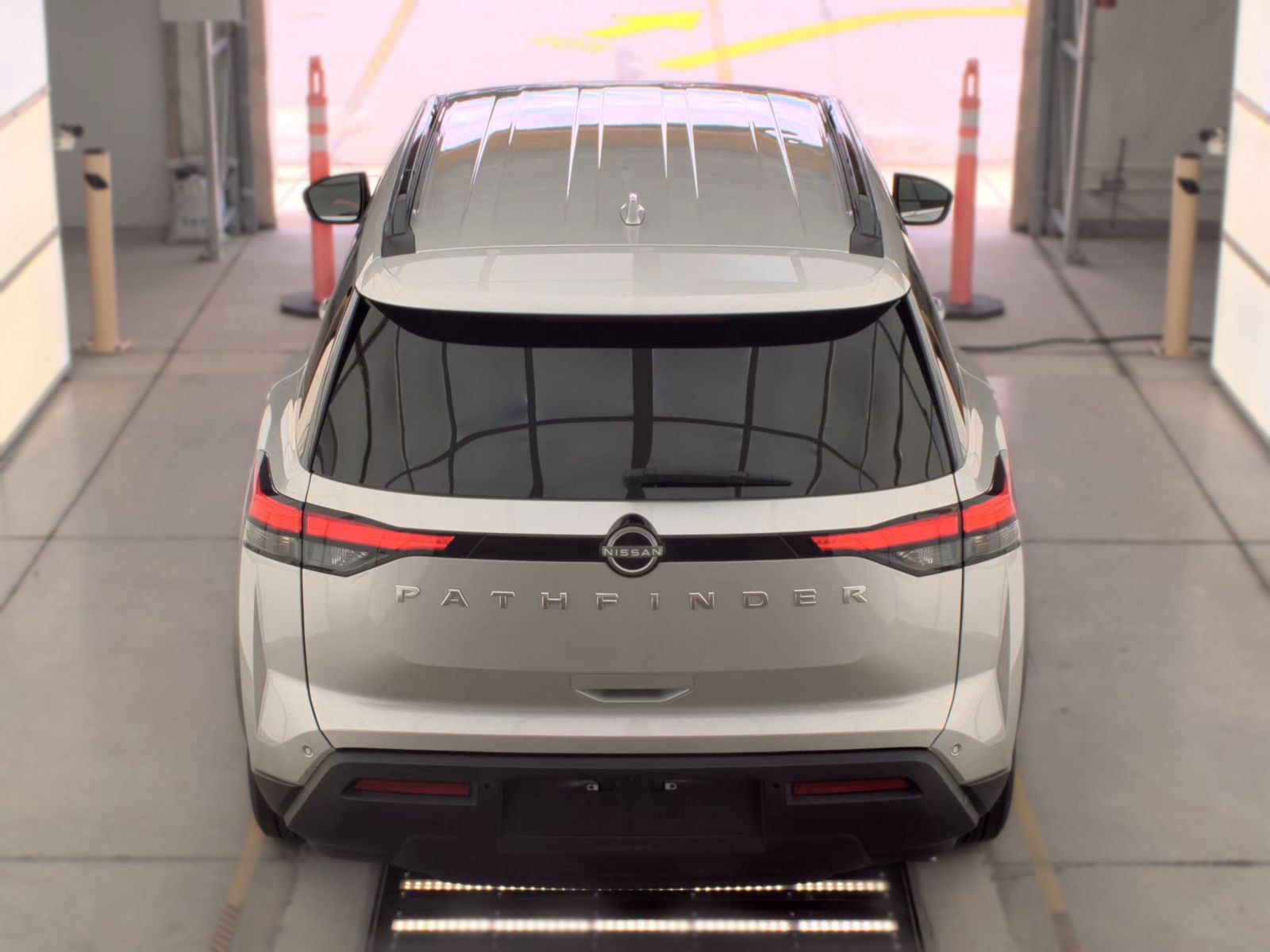 2025 Nissan Pathfinder SV FWD