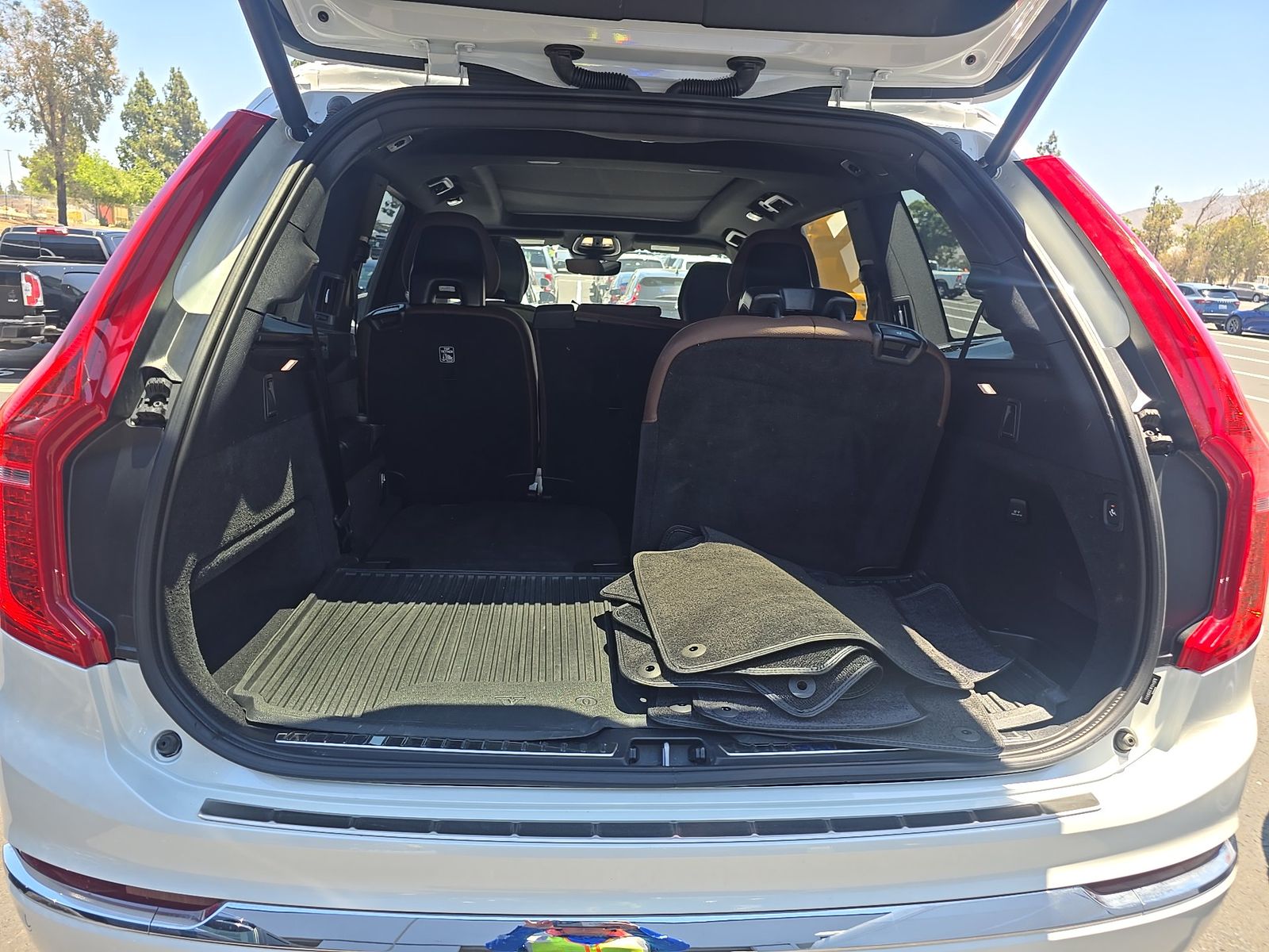 2024 Volvo XC90 Recharge T8 Plus AWD
