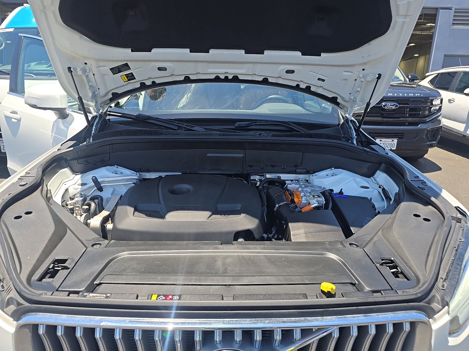 2024 Volvo XC90 Recharge T8 Plus AWD