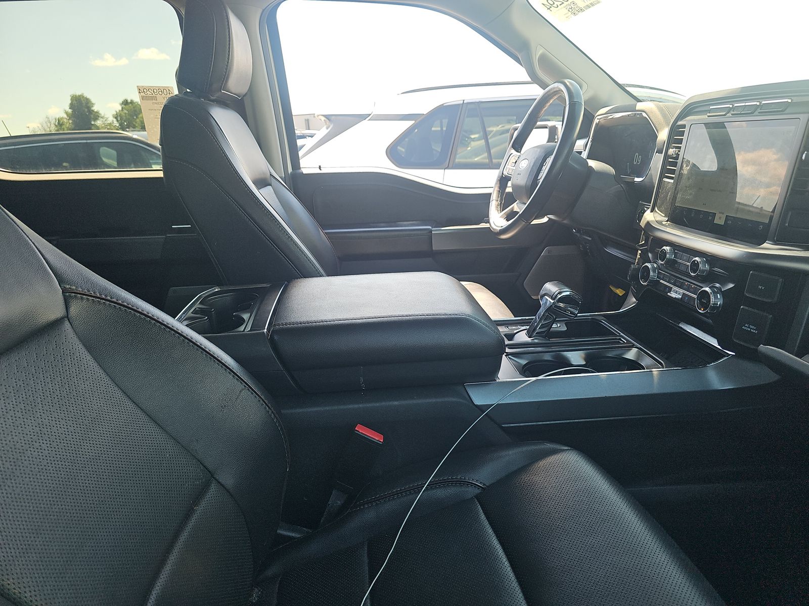 2023 Ford F-150 Lariat AWD