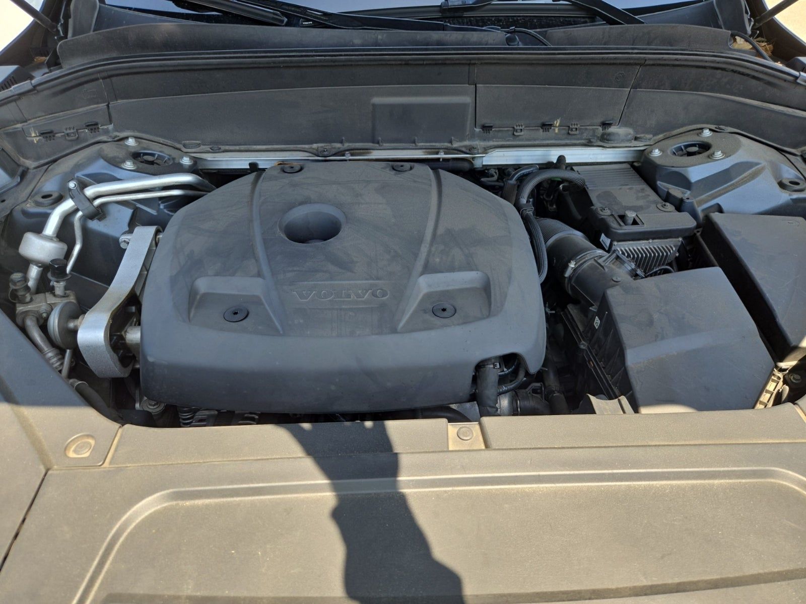 2018 Volvo XC90 T5 Momentum AWD