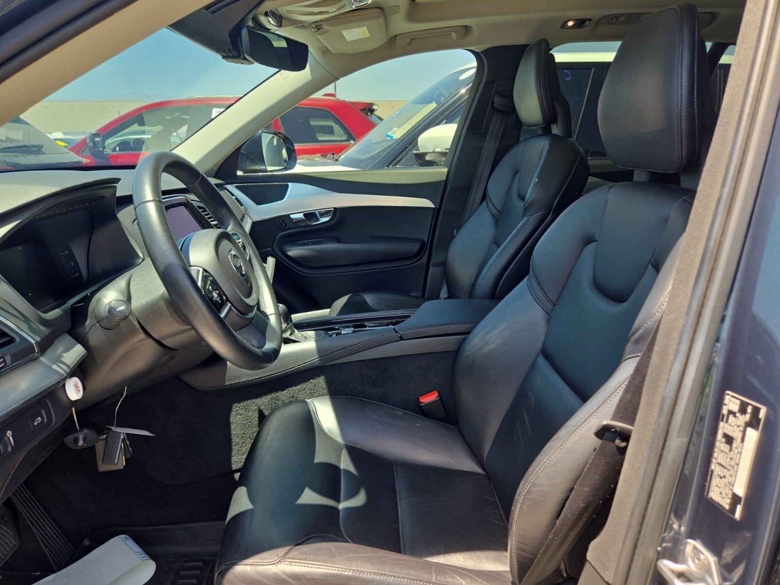 2018 Volvo XC90 T5 Momentum AWD