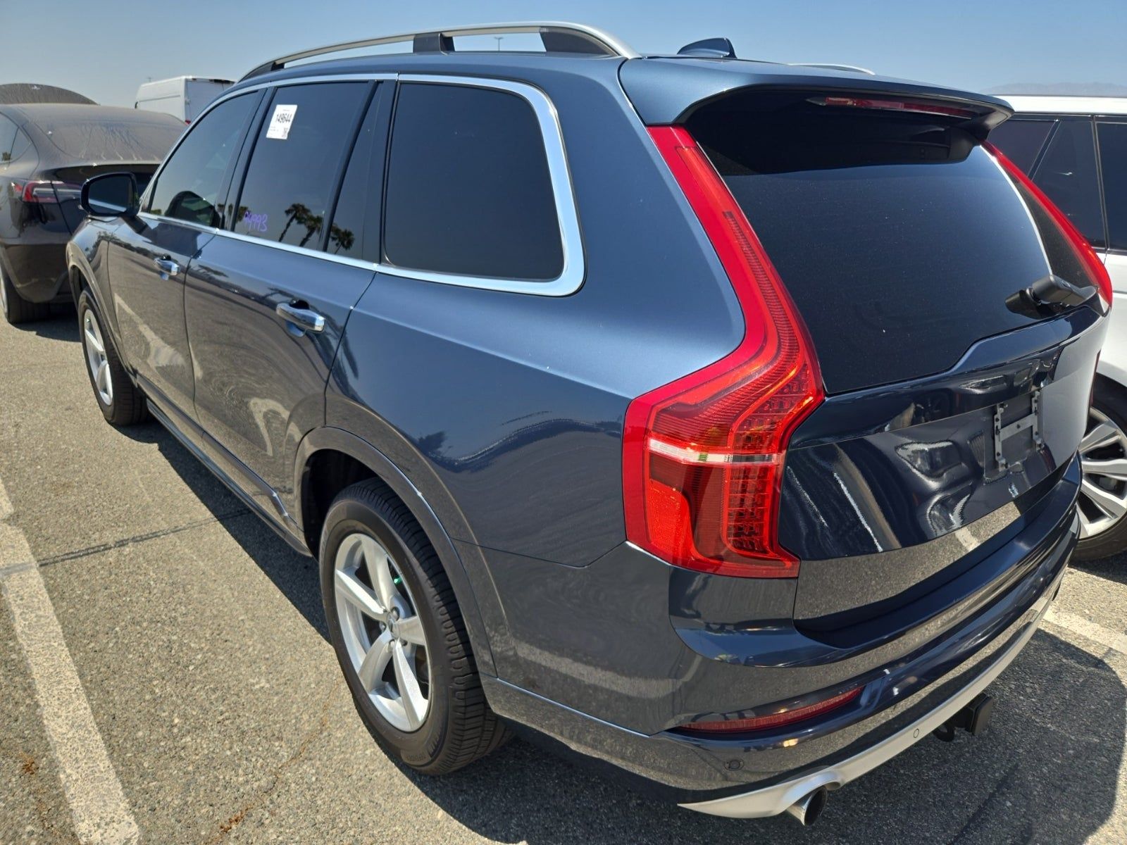 2018 Volvo XC90 T5 Momentum AWD