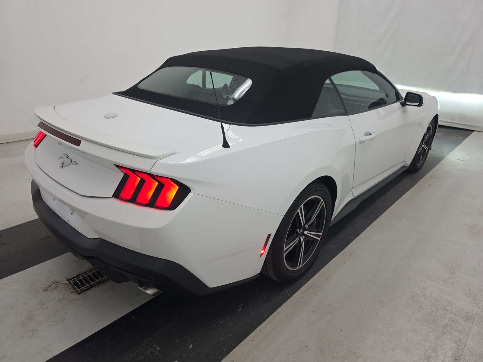 2024 Ford Mustang EcoBoost Premium RWD