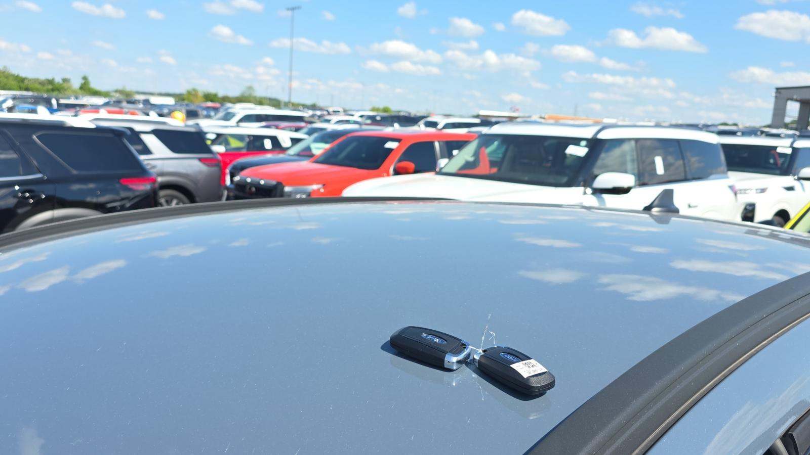 2025 Ford Escape Hybrid ST-Line Select AWD
