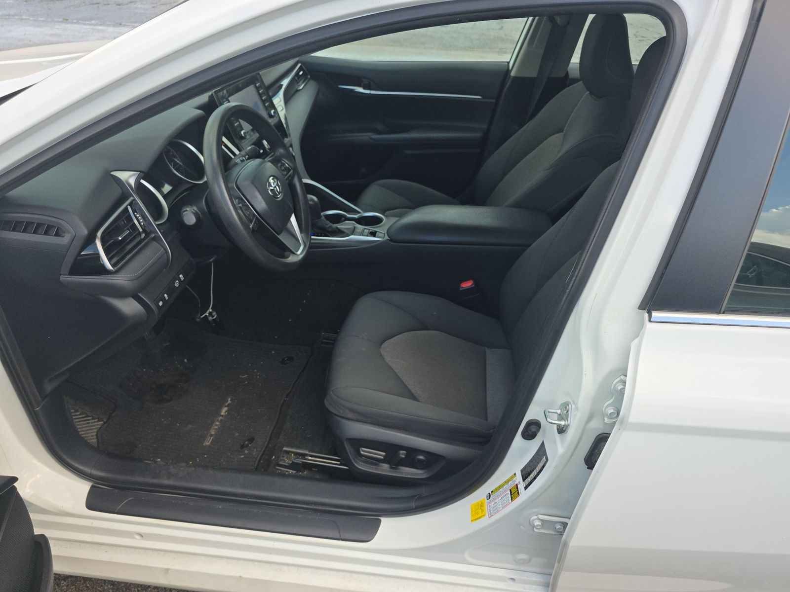 2023 Toyota Camry Hybrid LE FWD