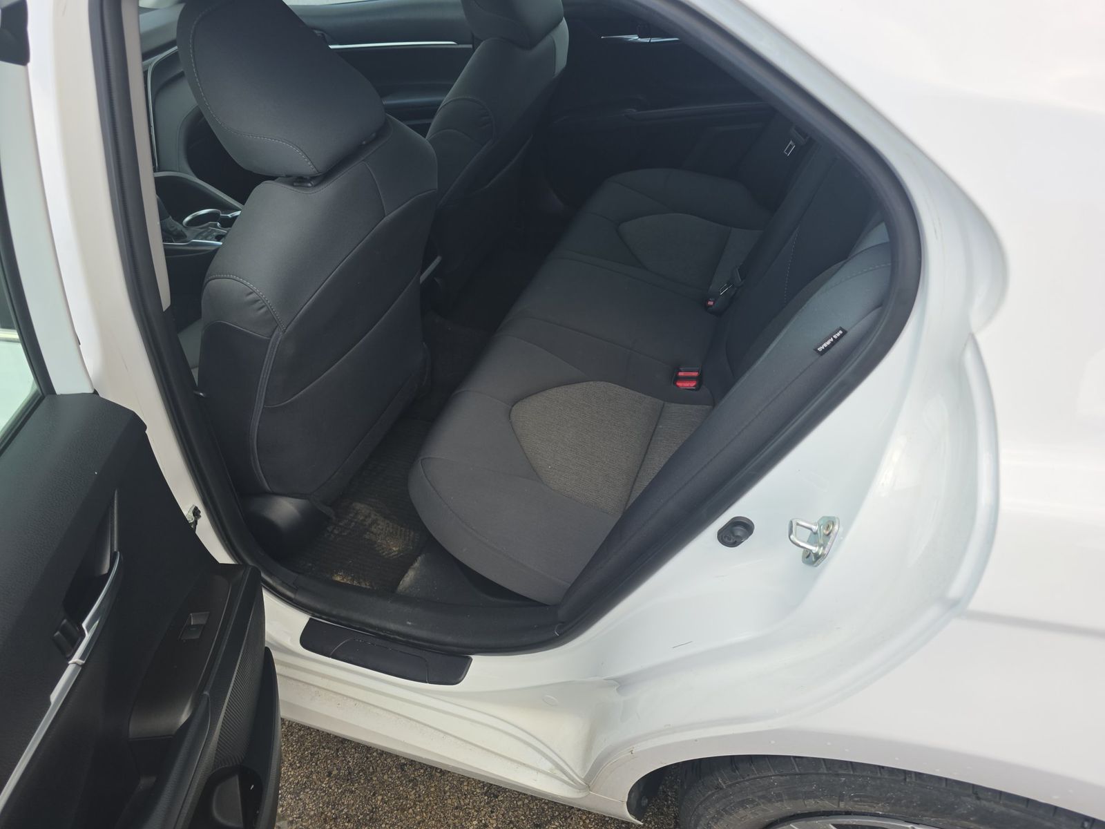 2023 Toyota Camry Hybrid LE FWD