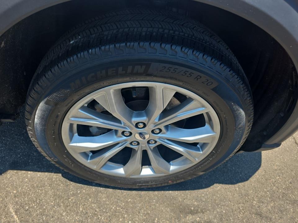 2023 Ford Explorer XLT AWD