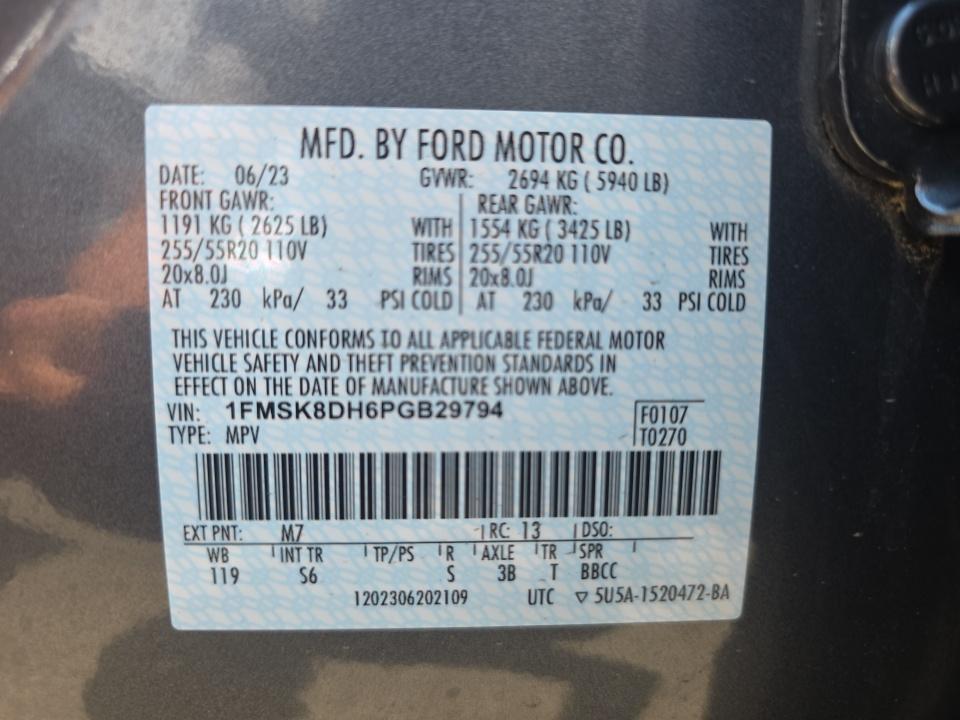 2023 Ford Explorer XLT AWD