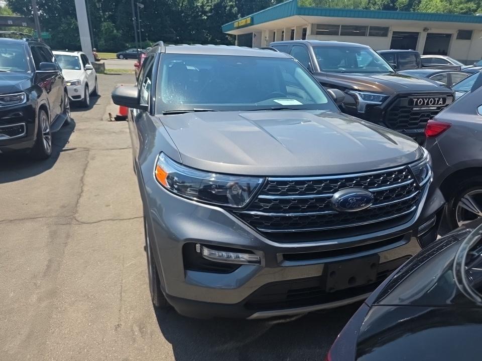 2023 Ford Explorer XLT AWD