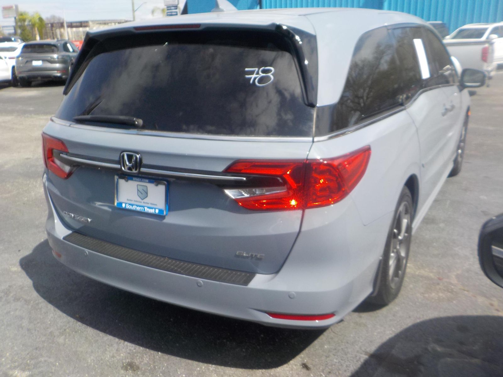 2023 Honda Odyssey Elite FWD