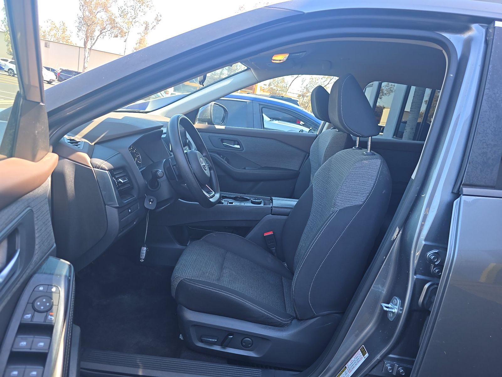 2022 Nissan Rogue SV AWD