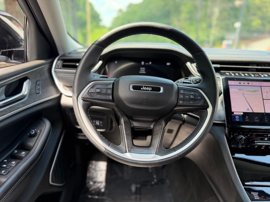 2023 Jeep Grand Cherokee L Limited AWD
