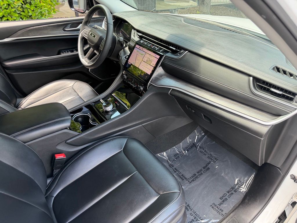 2023 Jeep Grand Cherokee L Limited AWD