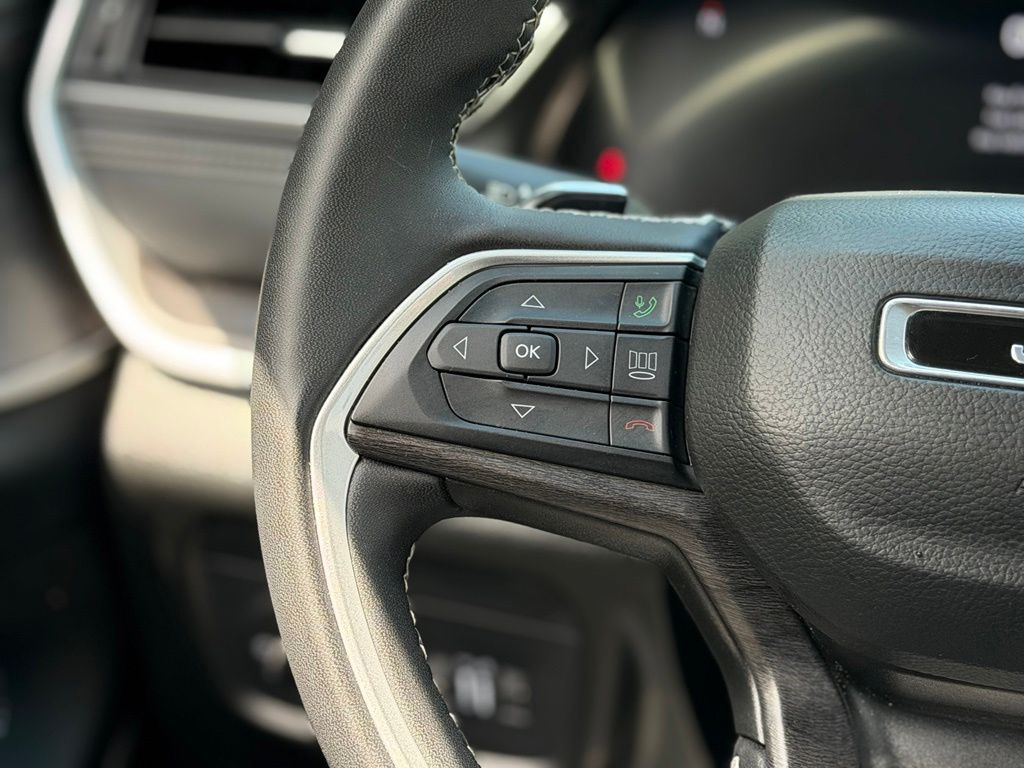 2023 Jeep Grand Cherokee L Limited AWD