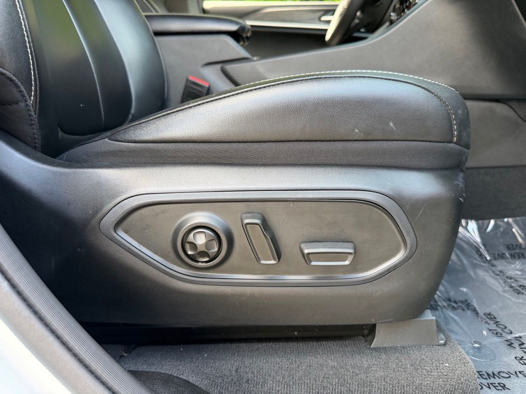 2023 Jeep Grand Cherokee L Limited AWD
