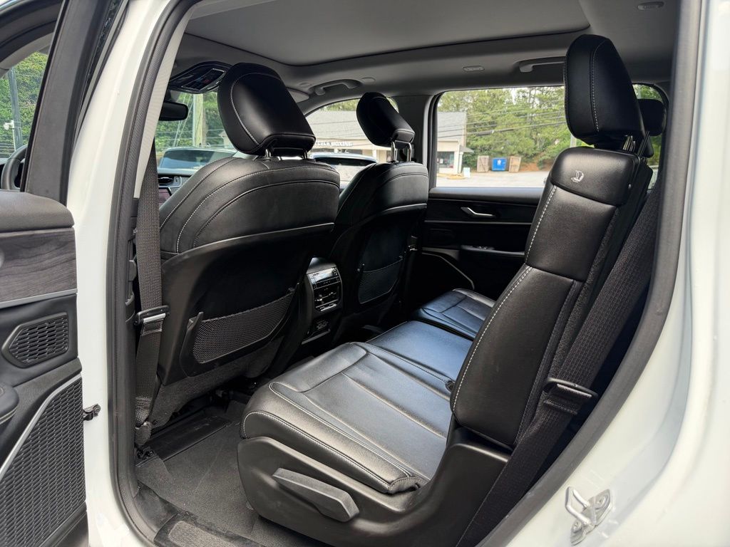 2023 Jeep Grand Cherokee L Limited AWD