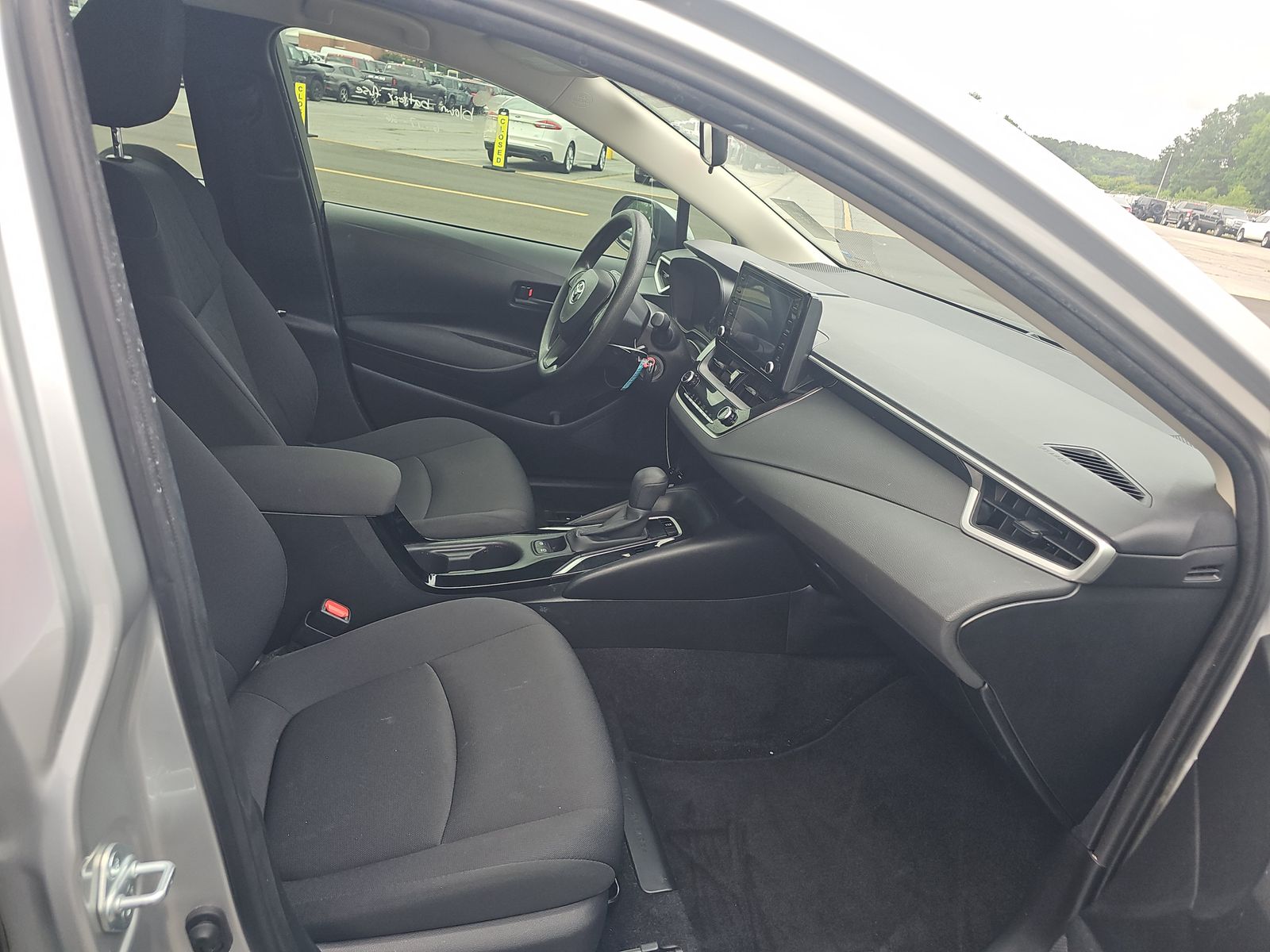 2022 Toyota Corolla LE FWD