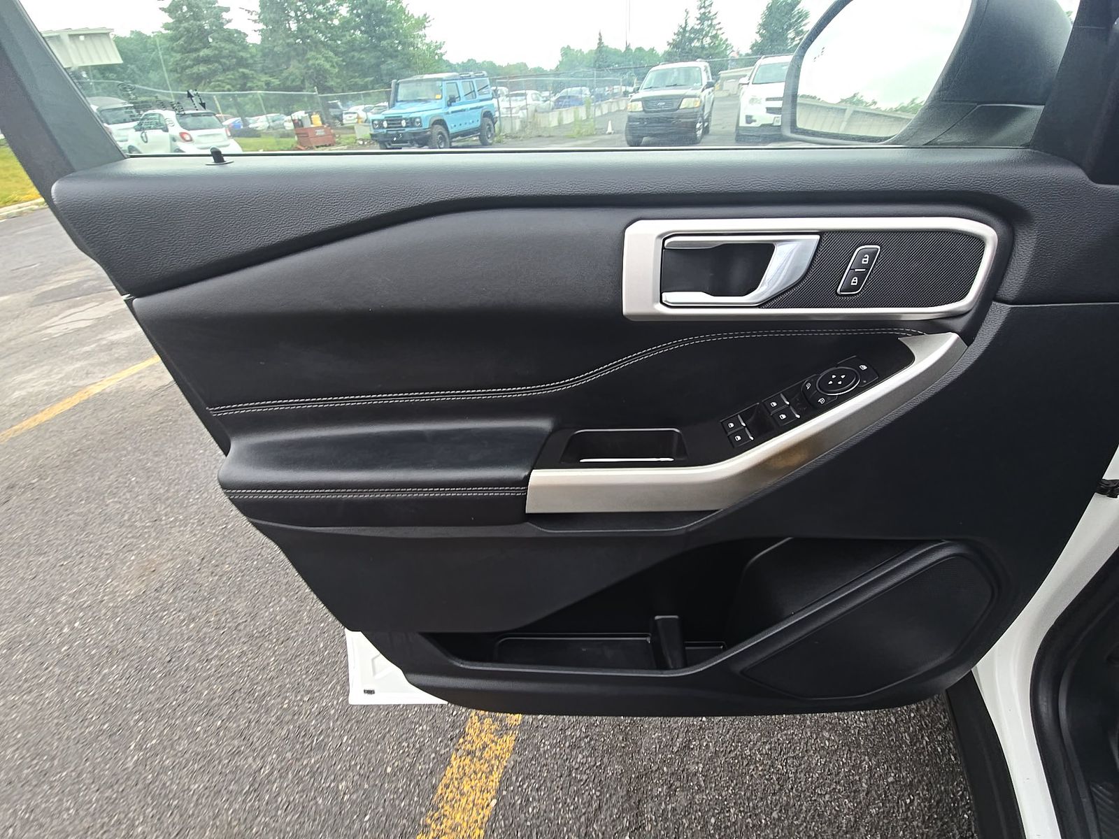 2022 Ford Explorer XLT AWD