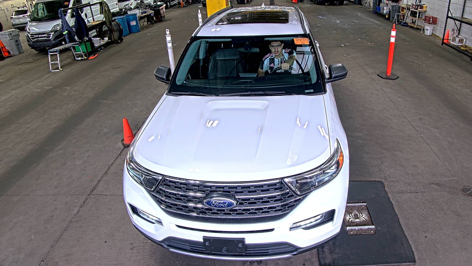 2022 Ford Explorer XLT AWD