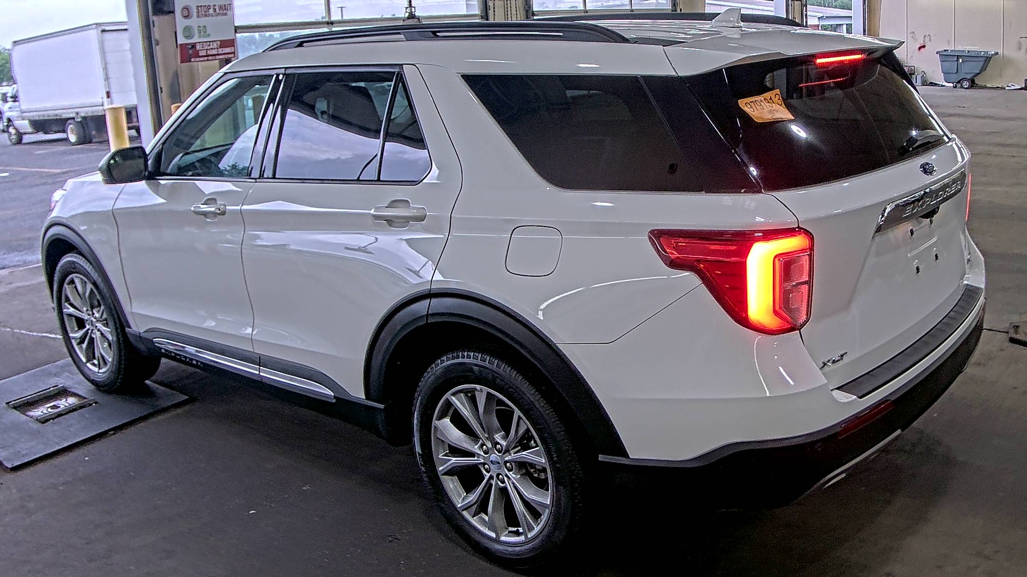 2022 Ford Explorer XLT AWD