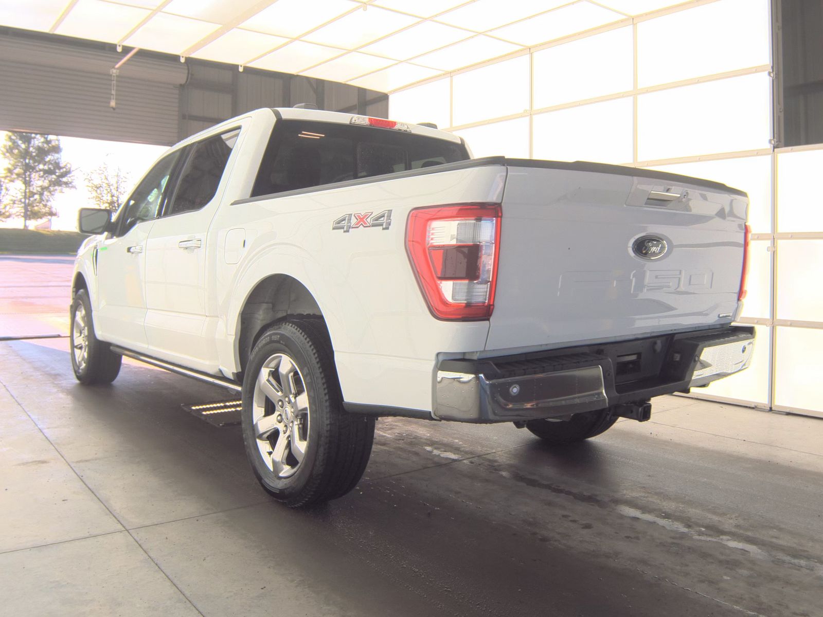 2023 Ford F-150 Lariat AWD